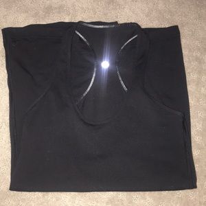 Black lulu tank